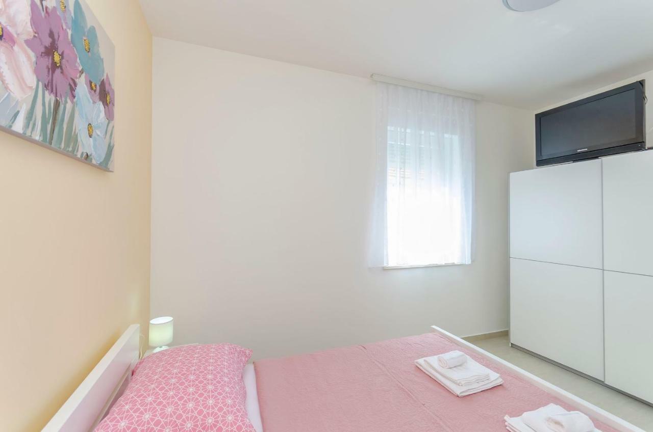 Apartments Luxury And Sea View Brodarica (Sibenik-Knin) Quarto foto